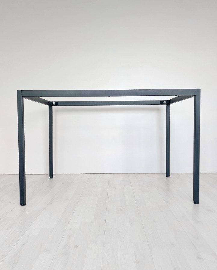 Подстолье Parker верхний контур 56*100 см, труба 30*30 мм
